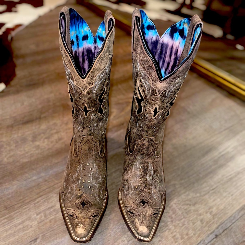 Women’s Laredo cowgirl boots size 9